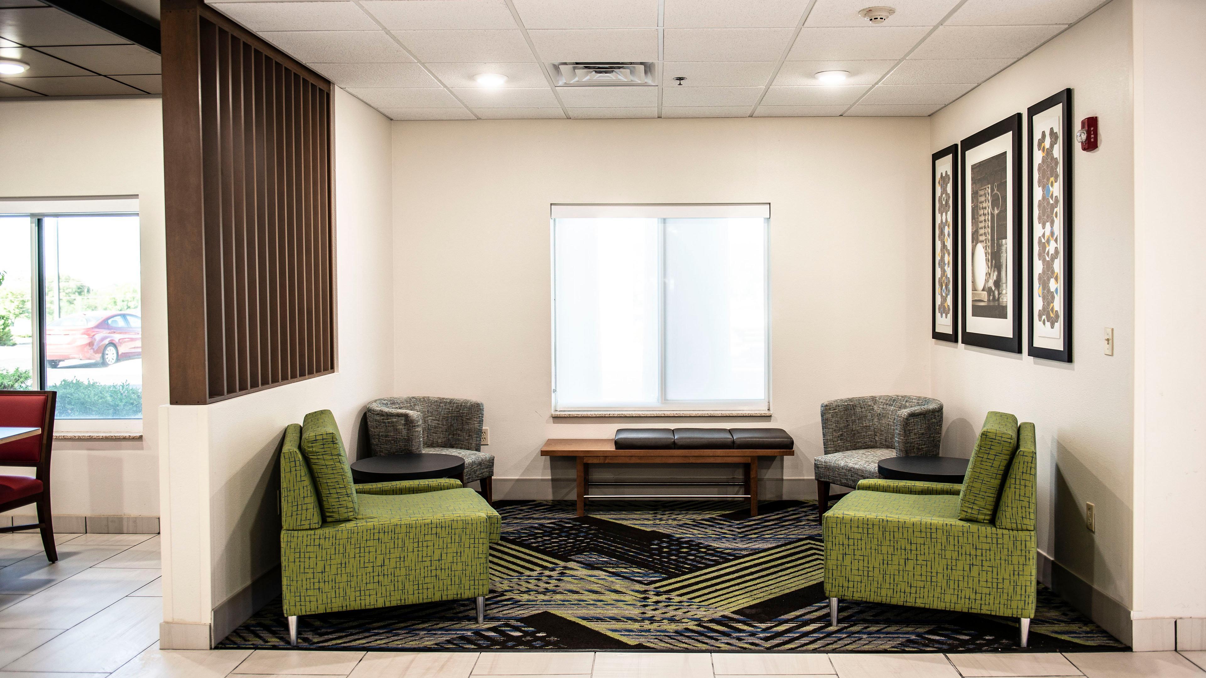 Holiday Inn Express Hotel & Suites Sedalia By Ihg Exteriör bild