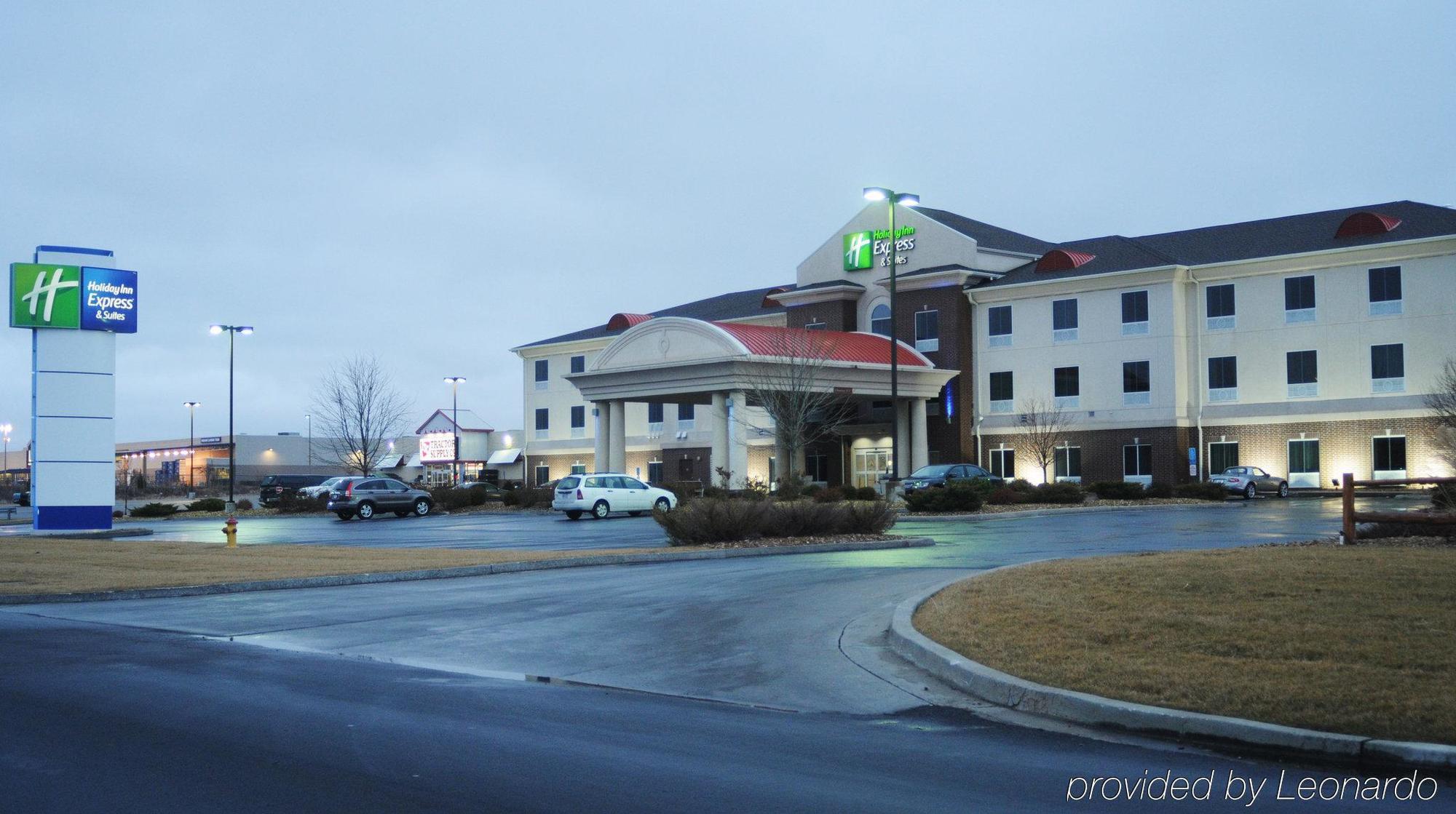 Holiday Inn Express Hotel & Suites Sedalia By Ihg Exteriör bild