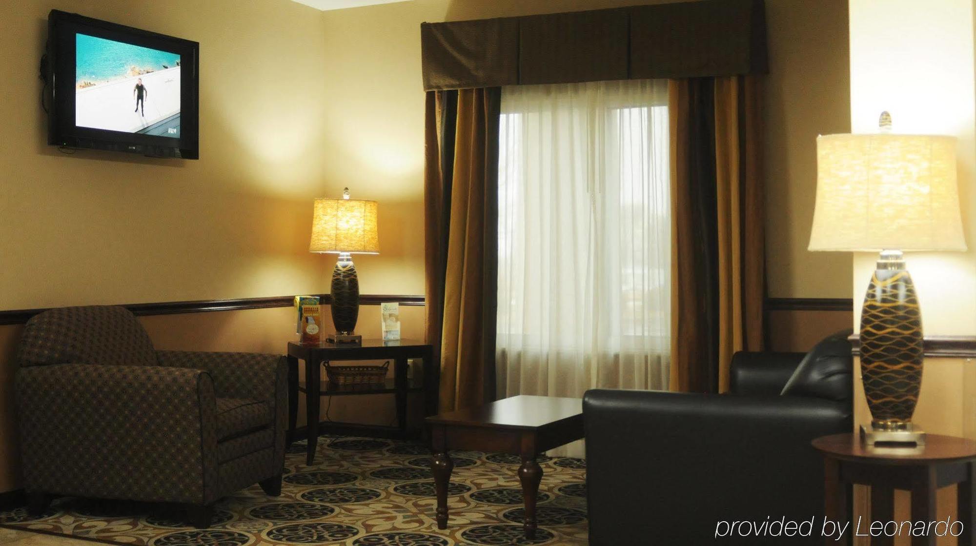 Holiday Inn Express Hotel & Suites Sedalia By Ihg Exteriör bild