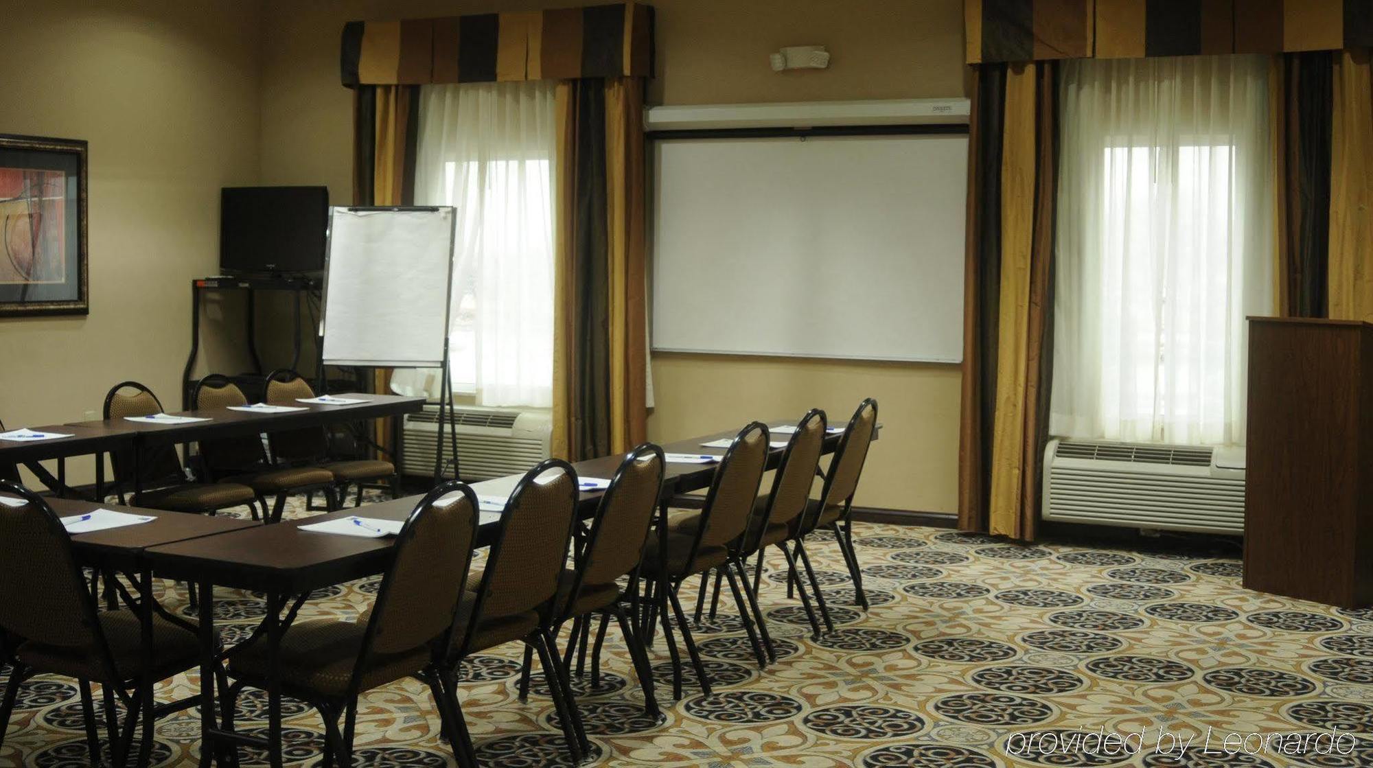 Holiday Inn Express Hotel & Suites Sedalia By Ihg Exteriör bild